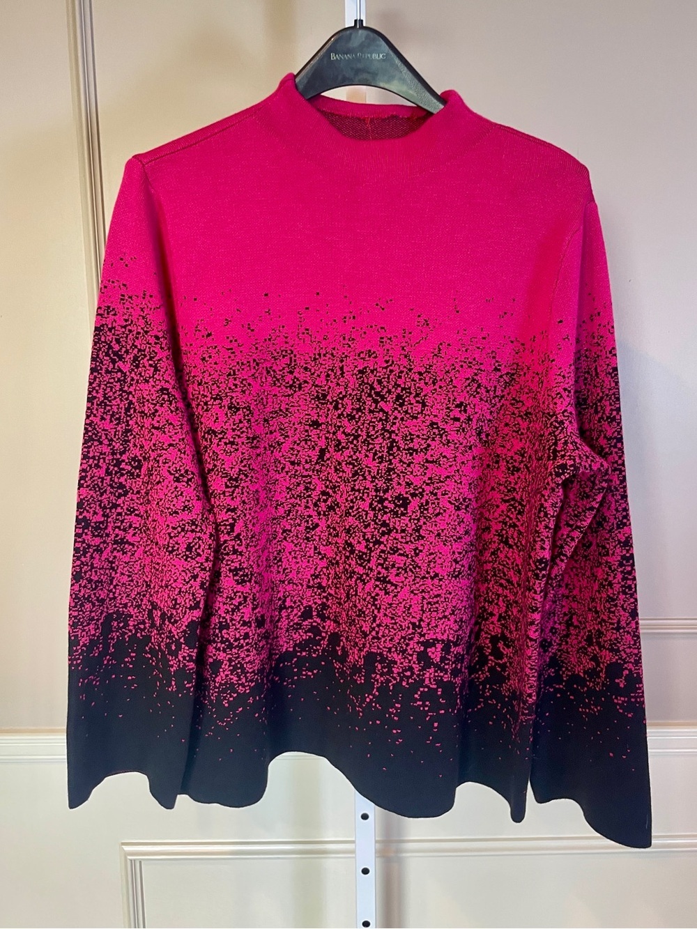 Investments Sweater XL Hot Pink Black Abstract Mock Turtleneck